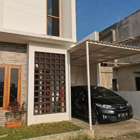 Ambarukmo Green Hill / Ma 8 Yogyakarta Ngoại thất bức ảnh
